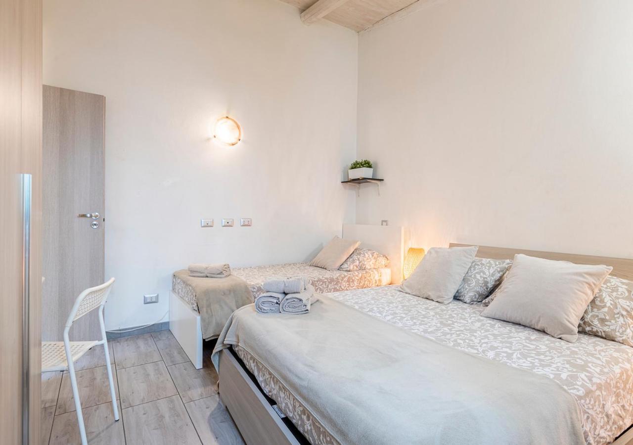 Otherside House In Torino Appartement Buitenkant foto