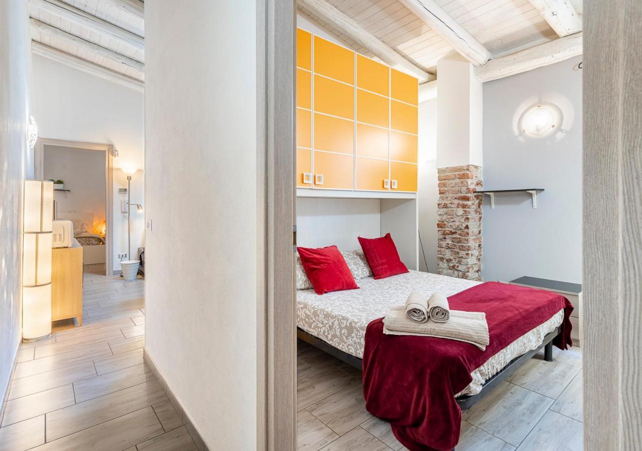 Otherside House In Torino Appartement Buitenkant foto
